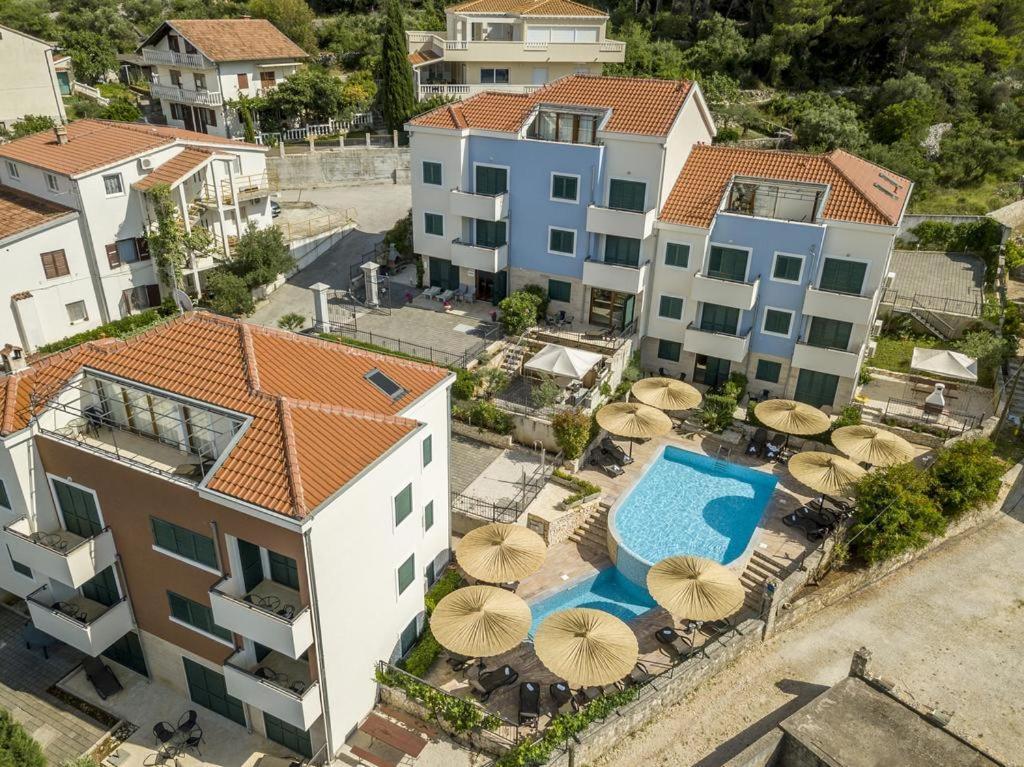 Apartment Livia Slatine Esterno foto