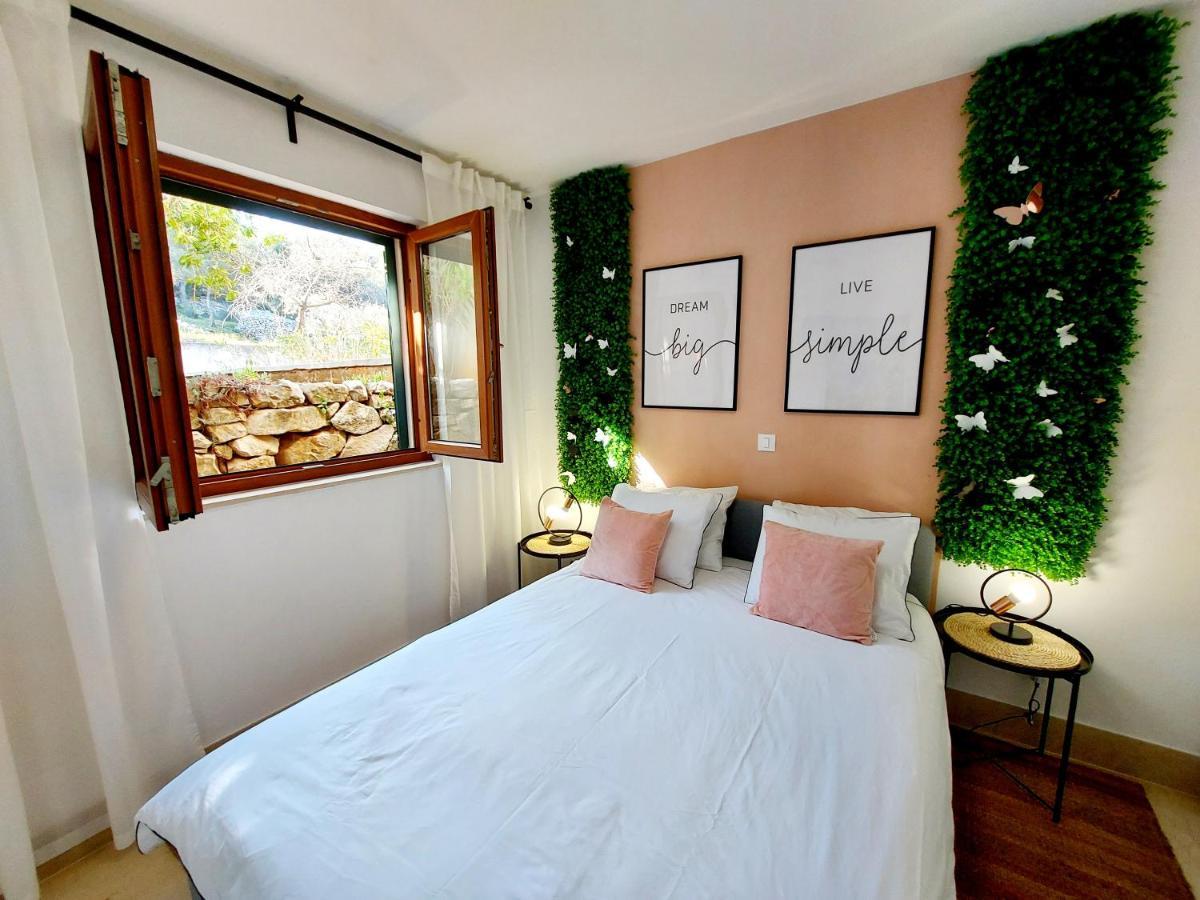 Apartment Livia Slatine Esterno foto