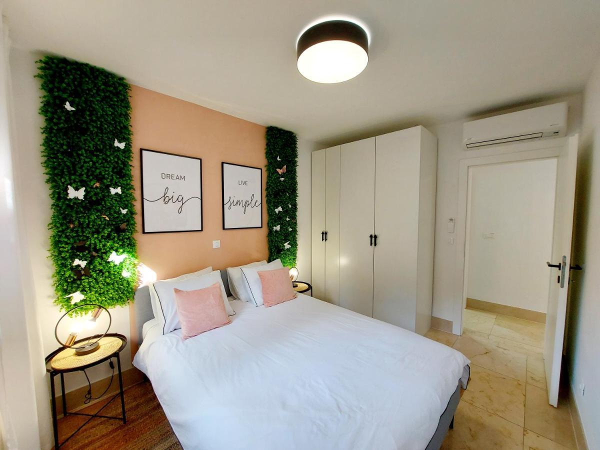 Apartment Livia Slatine Esterno foto